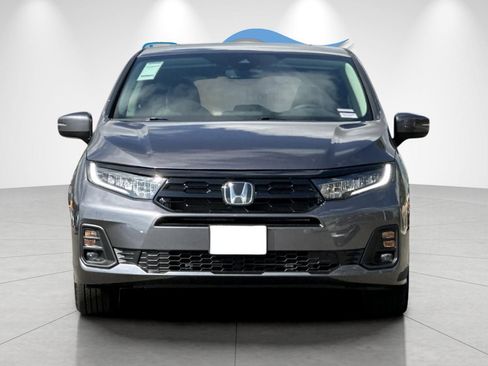 New 2026 Honda Odyssey Touring image 8
