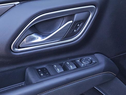 Used 2021 GMC Yukon AT4 w/ Technology Package image 24