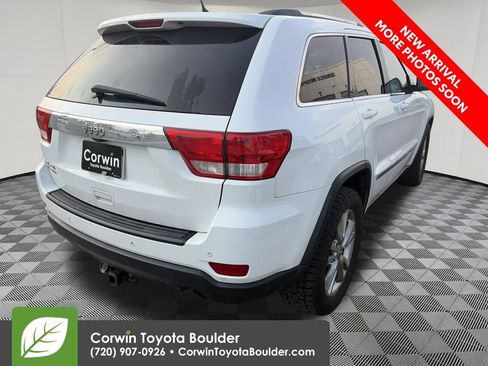 Used 2013 Jeep Grand Cherokee Laredo AWD/4WD image 7