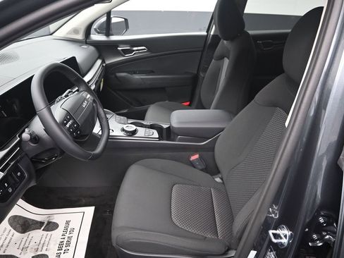 New 2026 Kia Sportage LX image 14