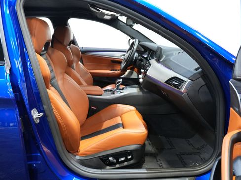 Used 2019 BMW M5 w/ Executive Package image 34