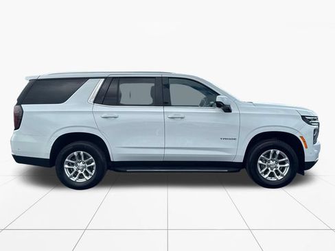 Used 2025 Chevrolet Tahoe LT RWD image 7