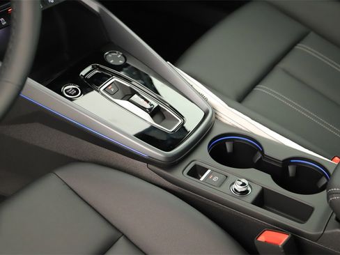 New 2026 Audi A3 2.0T Premium image 17
