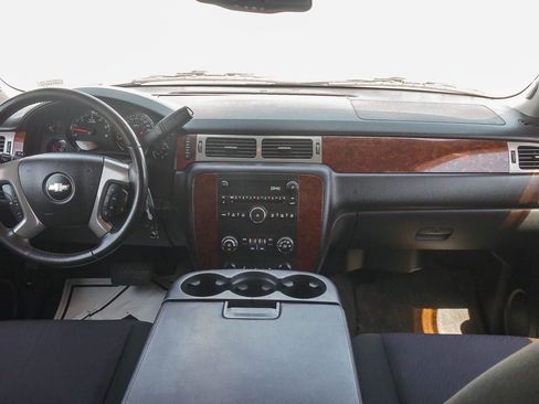 Used 2013 Chevrolet Tahoe LS w/ Convenience Package RWD image 11