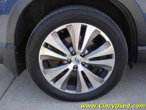 Used 2019 Subaru Ascent Limited AWD/4WD image 33