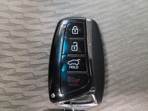 Used 2017 Hyundai Santa Fe Sport w/ 2.4L Value Package 06 image 32