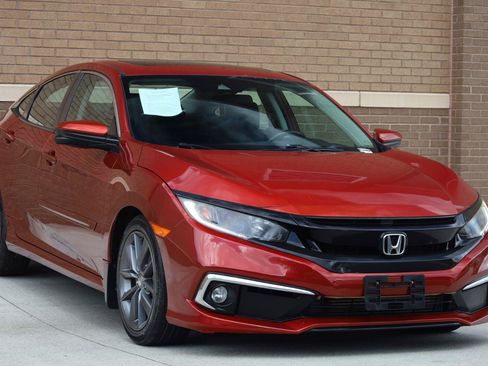 Used 2019 Honda Civic EX image 6