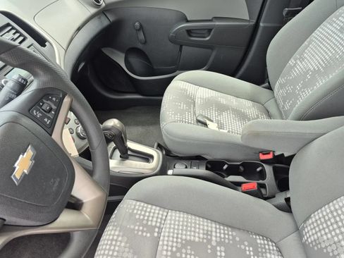 Used 2016 Chevrolet Sonic LS FWD image 15