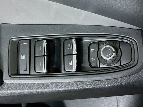 Used 2024 Subaru Ascent Onyx Edition image 14