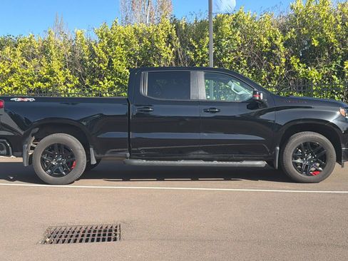Used 2025 Chevrolet Silverado 1500 RST w/ Redline Edition AWD/4WD image 3