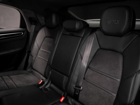 Used 2021 Porsche Cayenne GTS AWD/4WD image 70