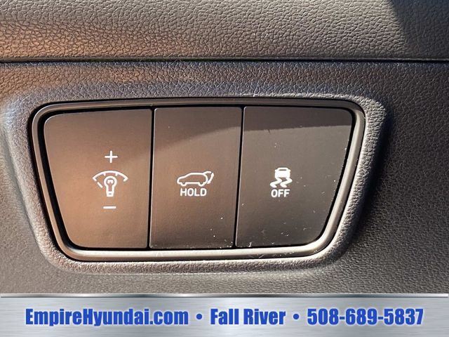 Used 2024 Hyundai Tucson Limited AWD/4WD image 16
