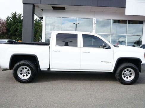 Used 2018 GMC Sierra 1500 SLT image 6