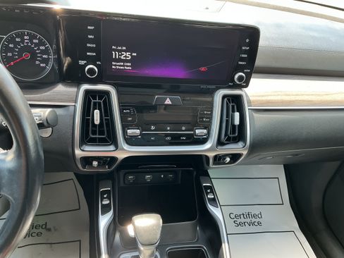 Used 2023 Kia Sorento X-Line EX AWD/4WD image 10