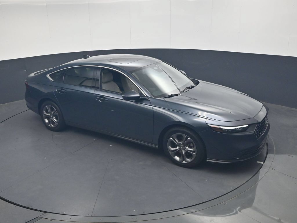 Used 2024 Honda Accord EX image 18