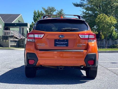 Used 2018 Subaru Crosstrek 2.0i Premium w/ Moonroof Package AWD/4WD image 7