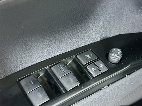 New 2026 Toyota Camry SE image 18