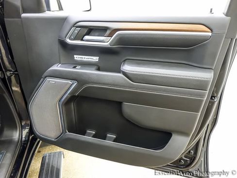Used 2024 GMC Sierra 1500 Denali w/ Denali Reserve Package AWD/4WD image 27