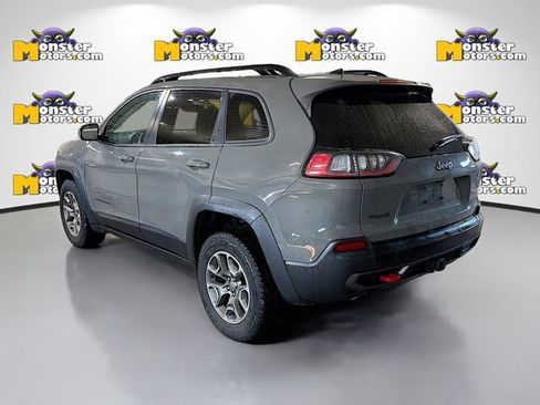 Used 2022 Jeep Cherokee Trailhawk w/ Trailhawk Elite Value Package image 6