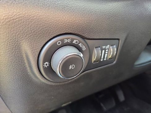 Used 2022 Jeep Compass Limited AWD/4WD image 23