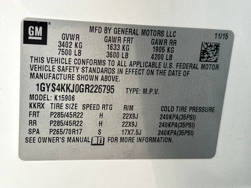 Used 2016 Cadillac Escalade ESV Platinum AWD/4WD image 38