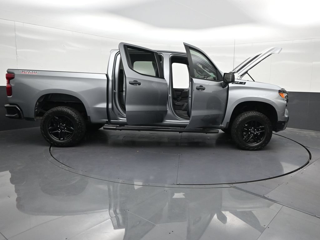 Used 2024 Chevrolet Silverado 1500 Custom Trail Boss AWD/4WD image 32