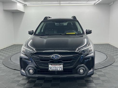 Used 2023 Subaru Outback Onyx Edition image 5