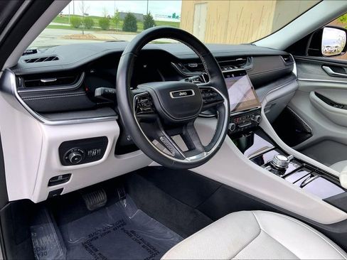 Used 2021 Jeep Grand Cherokee L Overland AWD/4WD image 14