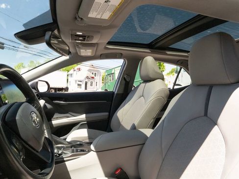 Used 2023 Toyota Camry XSE FWD image 24