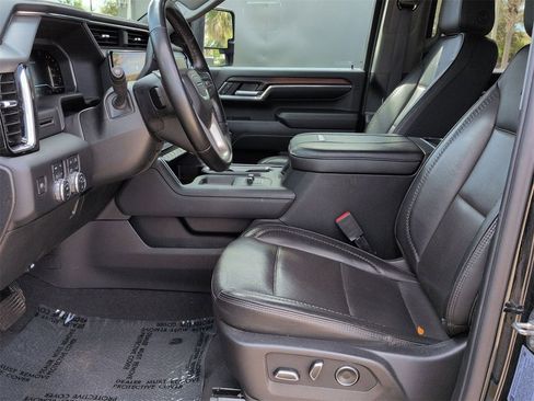 Used 2024 GMC Sierra 2500 Denali image 19