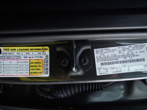 Used 2019 Ford F150 Raptor w/ Equipment Group 802A Luxury AWD/4WD image 28