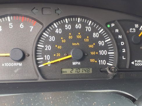 Used 2004 Toyota Tundra SR5 AWD/4WD image 10