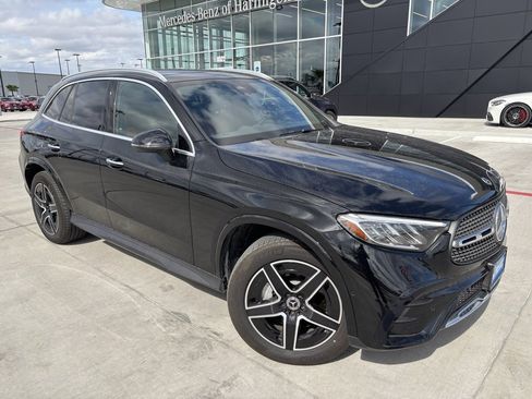 Used 2025 Mercedes-Benz GLC 300 GLC 300 image 1