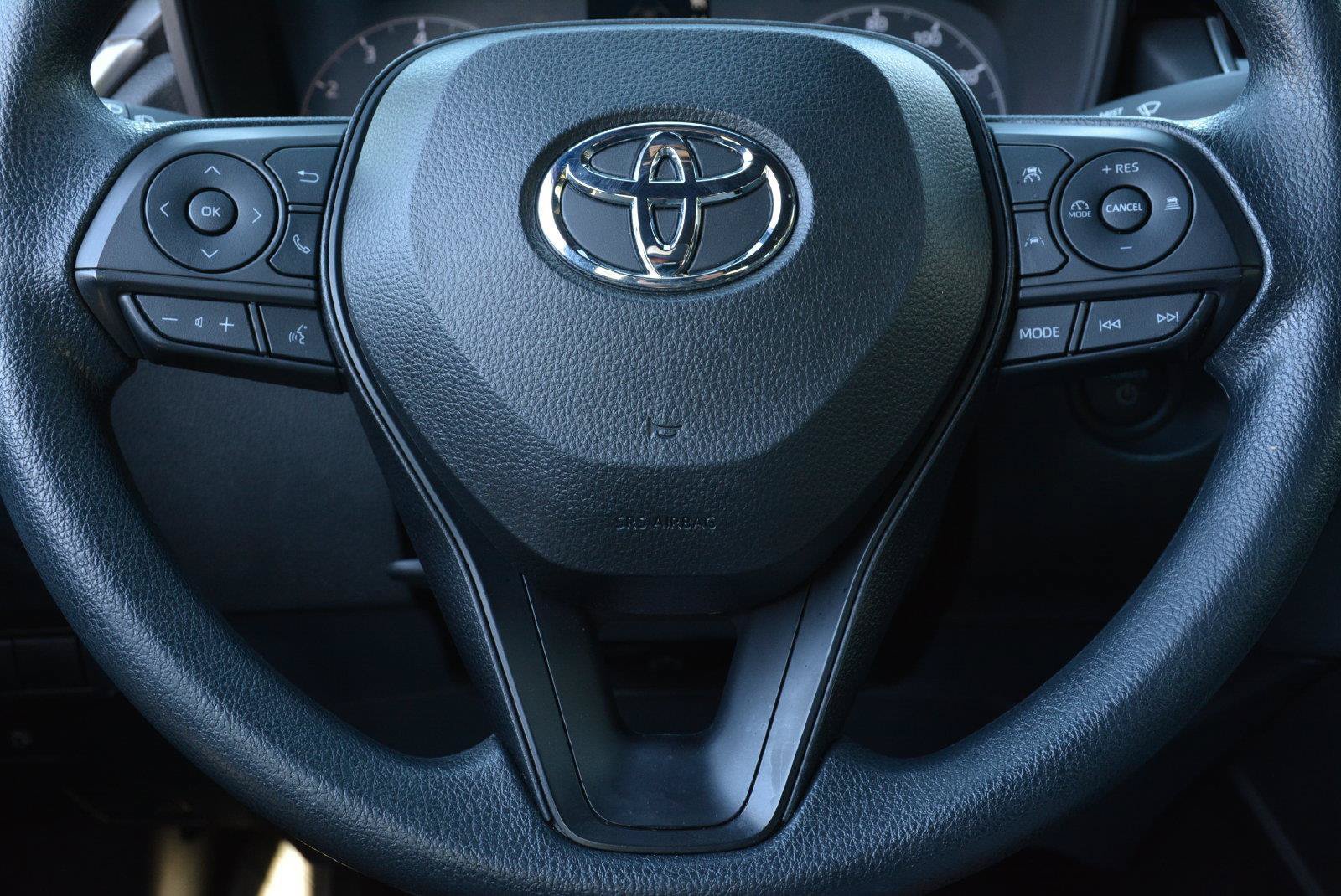 Used 2024 Toyota Corolla Cross AWD Hybrid image 23