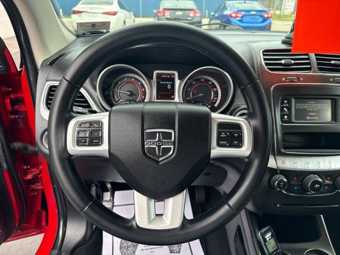 Used 2019 Dodge Journey SE w/ Premium Group FWD image 14
