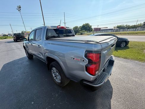 Used 2024 Chevrolet Colorado LT w/ LT Convenience Package III AWD/4WD image 5