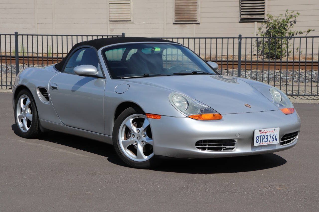 Used 2002 Porsche Boxster RWD image 11