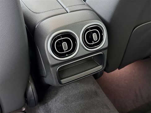 New 2026 Mercedes-Benz C 300 C 300 image 27