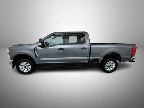 Used 2024 Ford F250 XLT AWD/4WD image 8