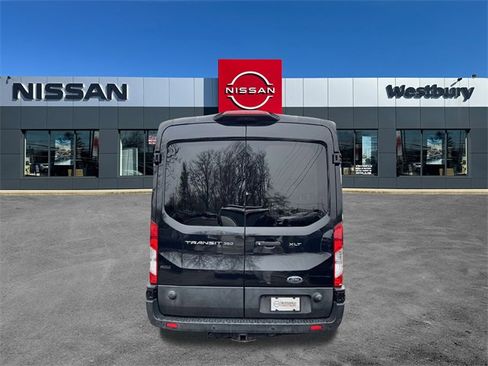 Used 2019 Ford Transit 350 XLT image 6
