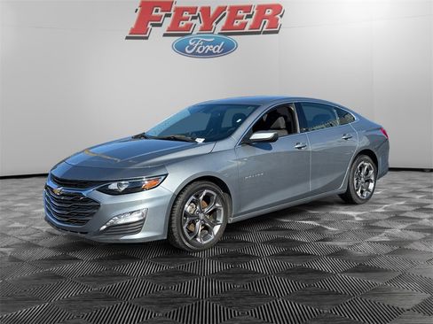 Used 2023 Chevrolet Malibu LT image 1