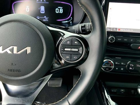 Used 2023 Kia Soul GT-Line FWD image 25
