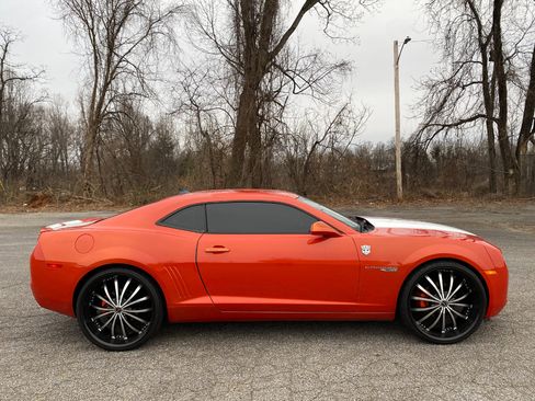 Used 2011 Chevrolet Camaro LT w/ RS Package image 4