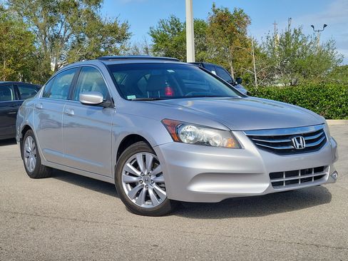 Used 2011 Honda Accord EX-L image 32