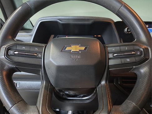 Used 2023 Chevrolet Colorado W/T w/ WT Convenience Package RWD image 25