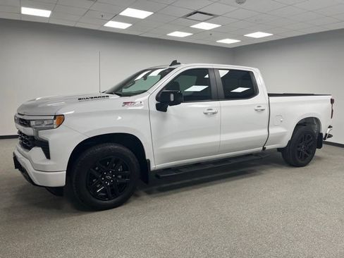 Used 2024 Chevrolet Silverado 1500 RST w/ Convenience Package II AWD/4WD image 5
