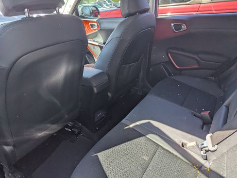 Certified 2023 Kia Soul GT-Line image 14