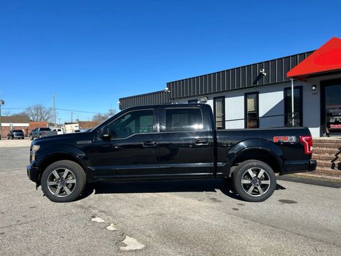 Used 2017 Ford F150 XLT w/ Equipment Group 302A Luxury image 10