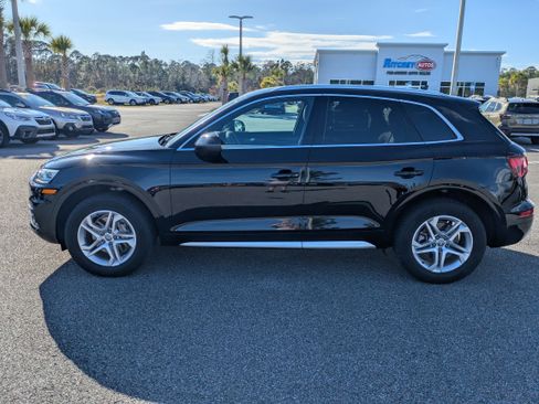 Used 2019 Audi Q5 Premium w/ Convenience Package image 7