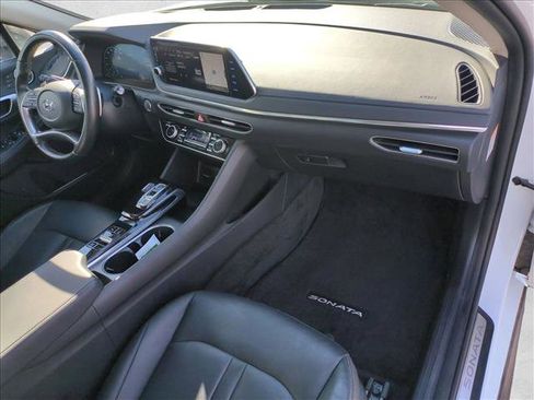 Used 2021 Hyundai Sonata Limited image 28